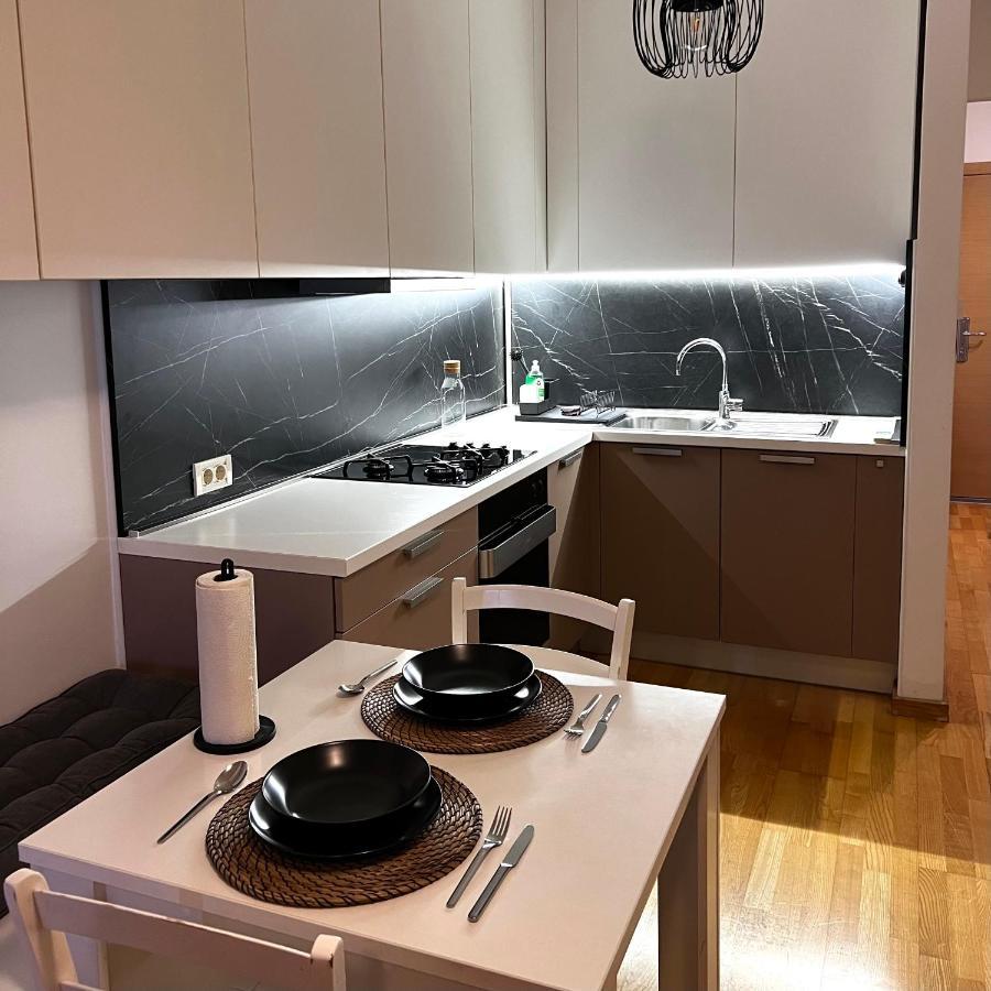 Maestral Living Studio Apartment Zagreb Eksteriør bilde